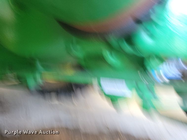 image for item KA9984 1940 John Deere D tractor