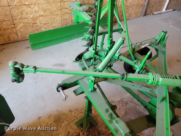 image for item KA9985 John Deere sickle mower