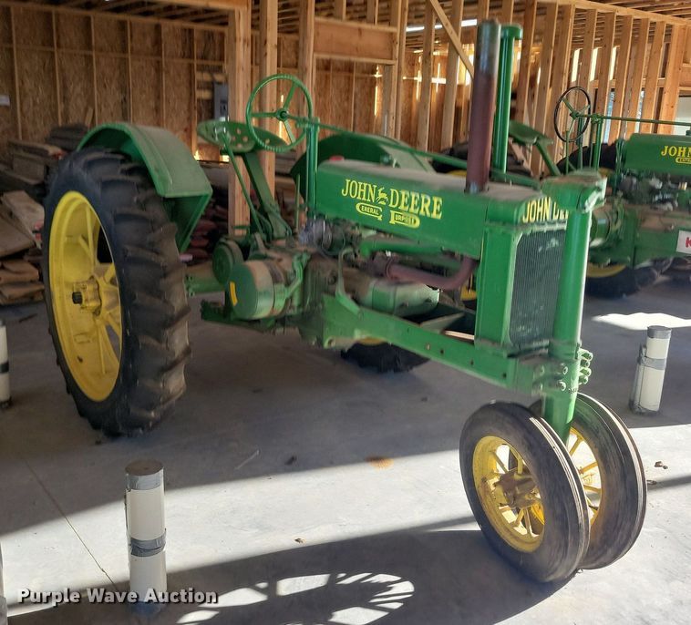 image for item KA9987 1937 John Deere B tractor