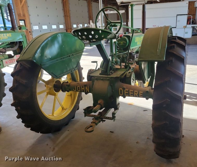 image for item KA9987 1937 John Deere B tractor