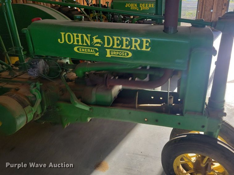 image for item KA9987 1937 John Deere B tractor