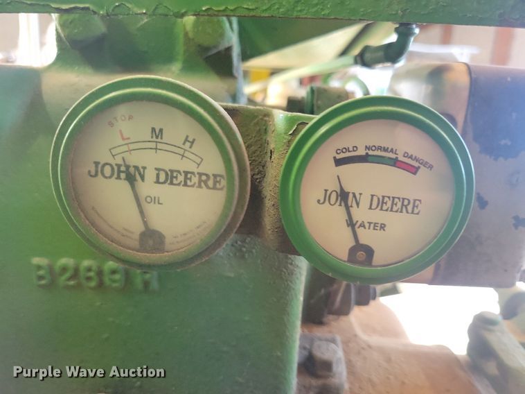 image for item KA9987 1937 John Deere B tractor