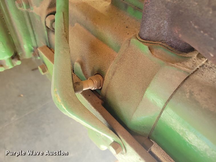 image for item KA9987 1937 John Deere B tractor