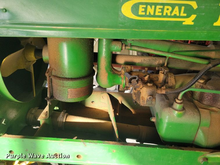 image for item KA9987 1937 John Deere B tractor