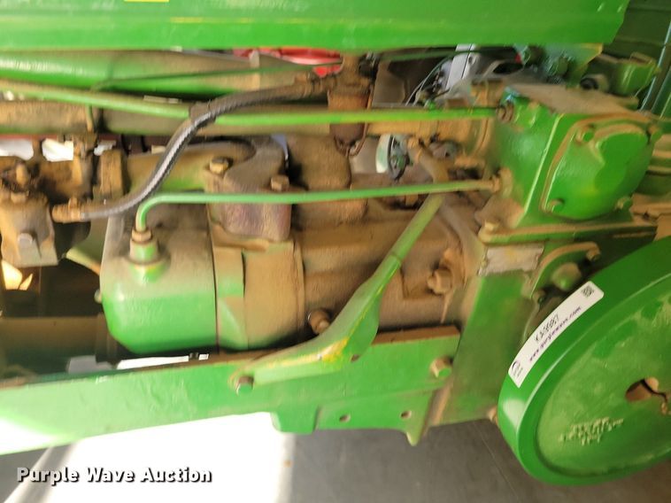 image for item KA9987 1937 John Deere B tractor