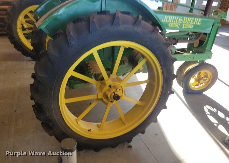 image for item KA9987 1937 John Deere B tractor