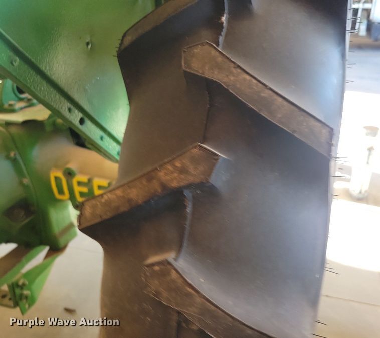 image for item KA9987 1937 John Deere B tractor