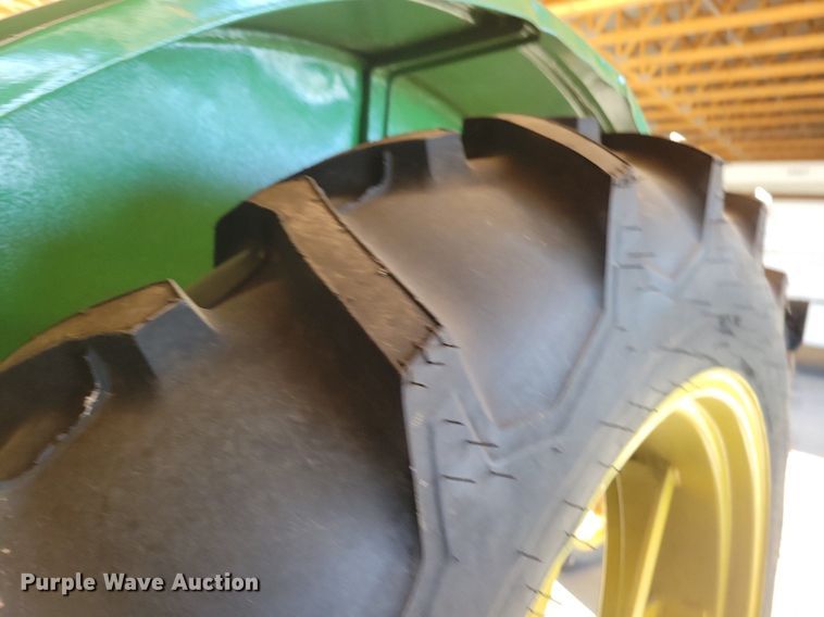 image for item KA9987 1937 John Deere B tractor