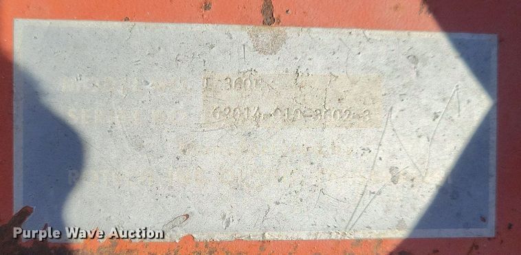 image for item KA9988 1948 International Harvester Farmall Super A tractor