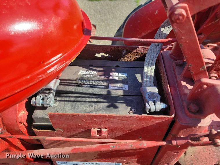 image for item KA9988 1948 International Harvester Farmall Super A tractor