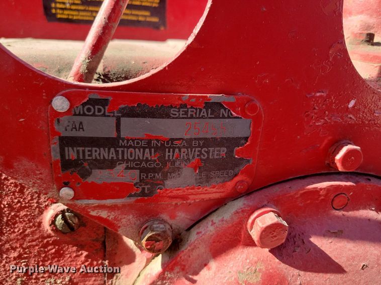 image for item KA9988 1948 International Harvester Farmall Super A tractor