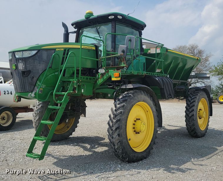 image for item KB9037 2014 John Deere R4038 spreader