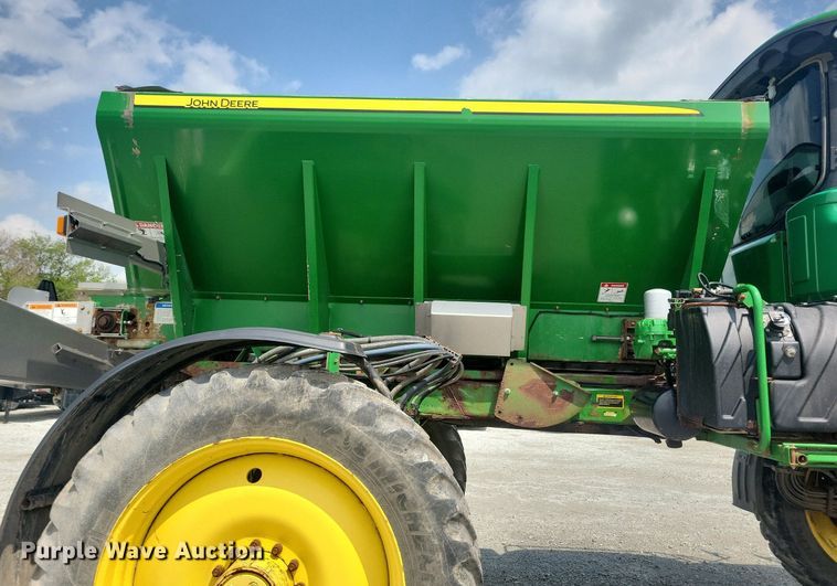 image for item KB9037 2014 John Deere R4038 spreader
