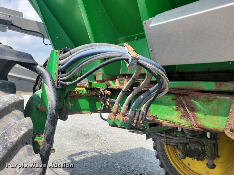 image for item KB9037 2014 John Deere R4038 spreader