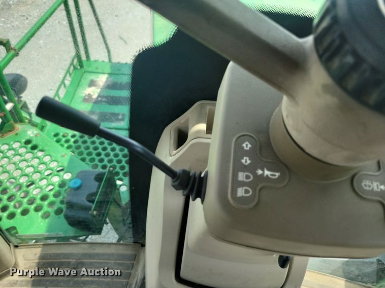 image for item KB9037 2014 John Deere R4038 spreader