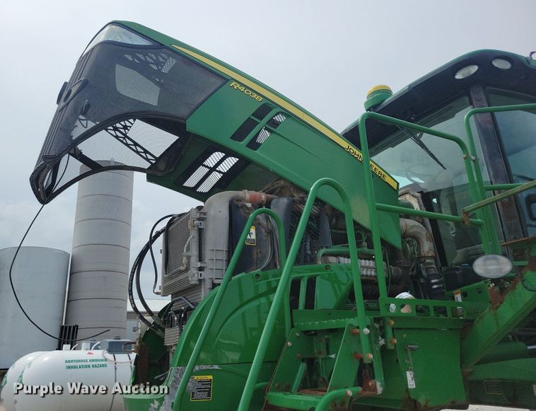 image for item KB9037 2014 John Deere R4038 spreader