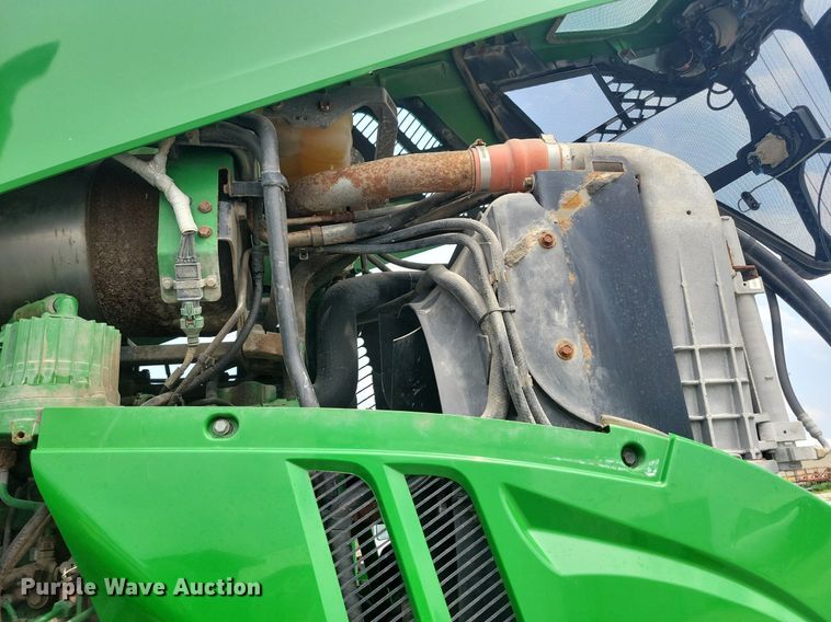 image for item KB9037 2014 John Deere R4038 spreader