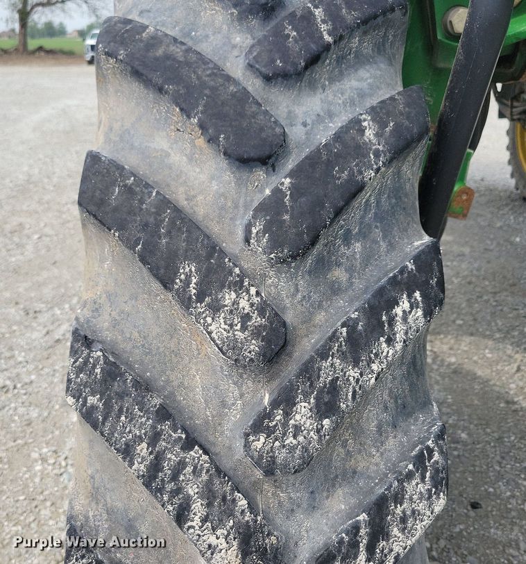 image for item KB9037 2014 John Deere R4038 spreader