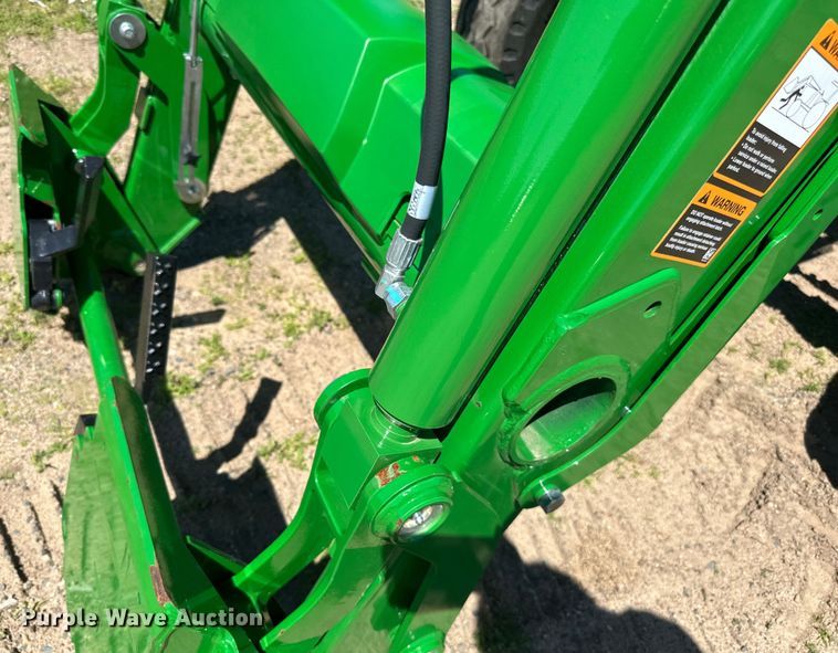 image for item LR9380 2021 John Deere 5075E tractor