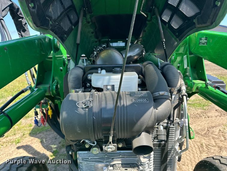 image for item LR9380 2021 John Deere 5075E tractor