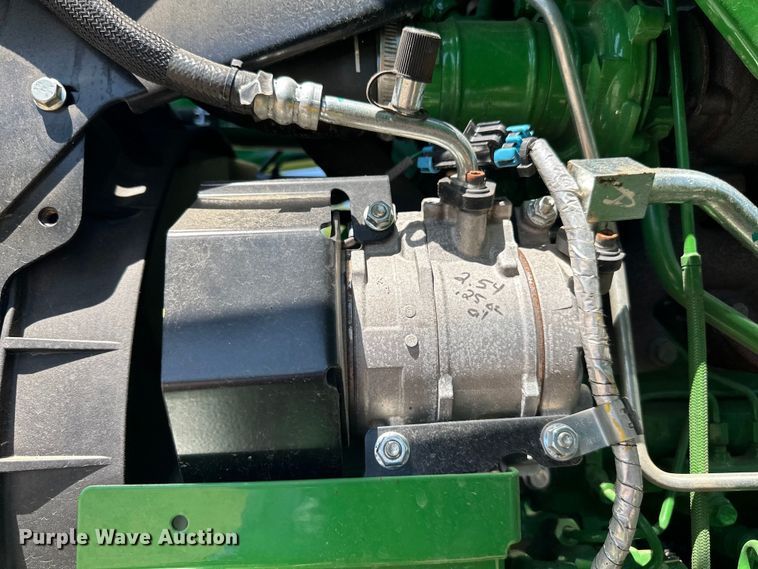 image for item LR9380 2021 John Deere 5075E tractor