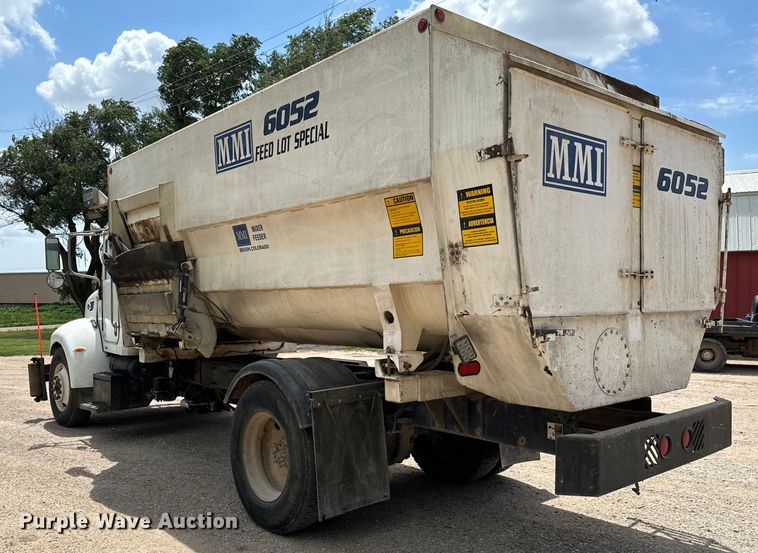 image for item MU9823 2013 Peterbilt 337 feed mixer truck