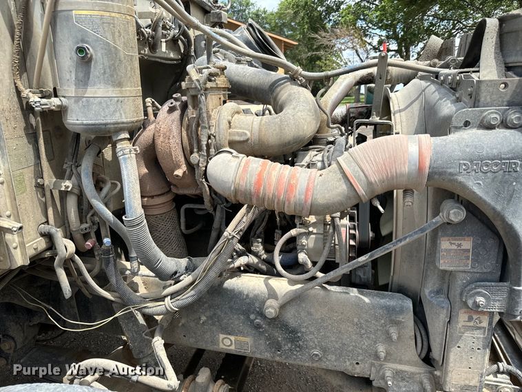 image for item MU9823 2013 Peterbilt 337 feed mixer truck