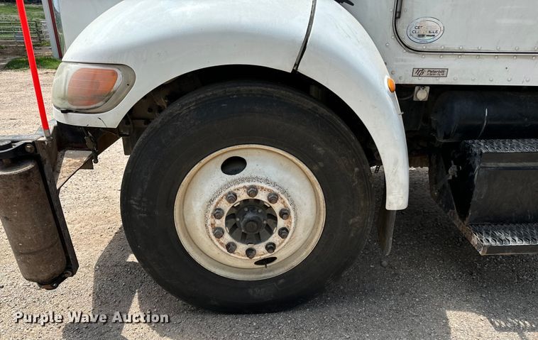 image for item MU9823 2013 Peterbilt 337 feed mixer truck