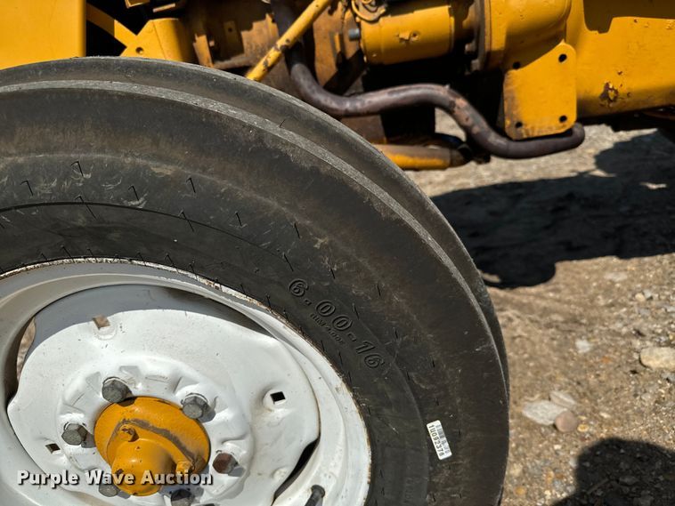 image for item MU9827 International  2444 Industrial  tractor