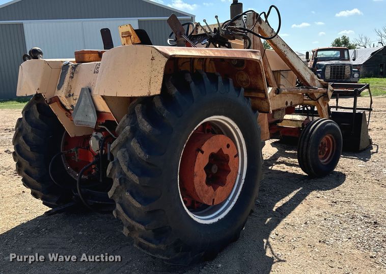 image for item MU9828 1970 Case 970 Agri King tractor