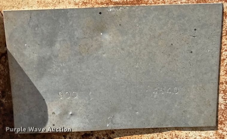 image for item MU9828 1970 Case 970 Agri King tractor