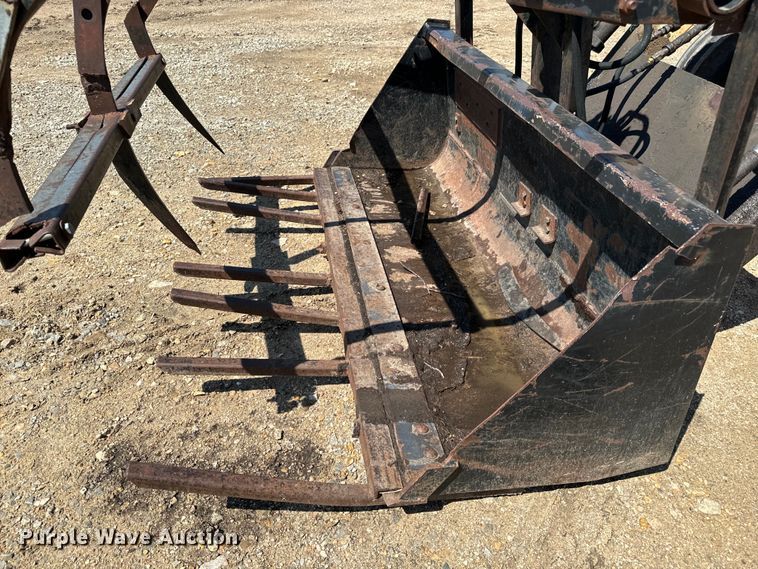 image for item MU9828 1970 Case 970 Agri King tractor