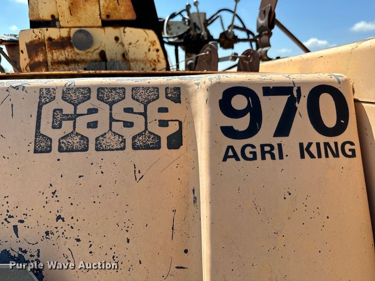 image for item MU9828 1970 Case 970 Agri King tractor