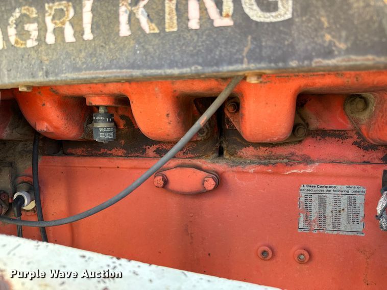 image for item MU9828 1970 Case 970 Agri King tractor