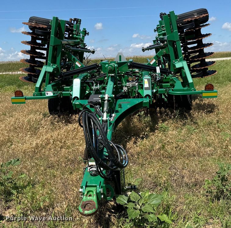 image for item MU9830 2015 Great Plains 1800 Turbo Max vertical tillage