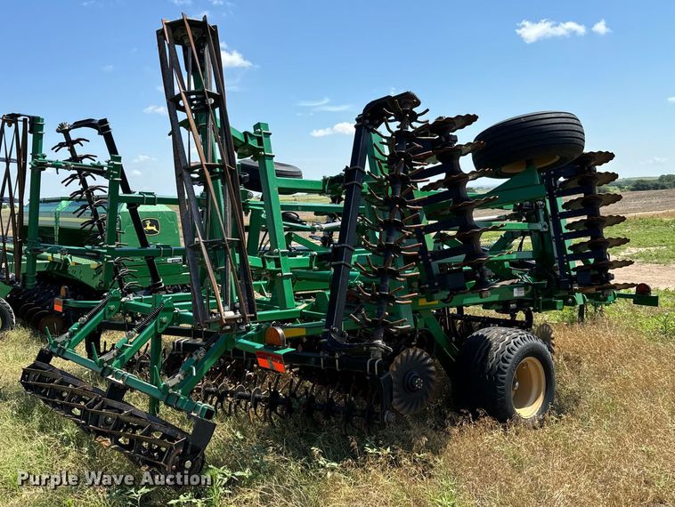 image for item MU9830 2015 Great Plains 1800 Turbo Max vertical tillage