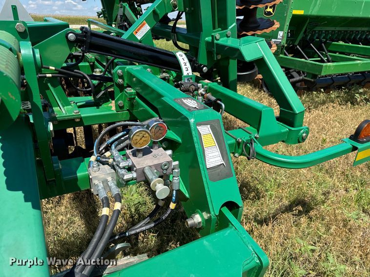 image for item MU9830 2015 Great Plains 1800 Turbo Max vertical tillage