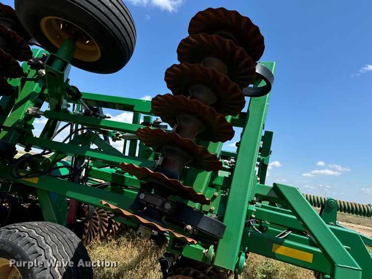 image for item MU9830 2015 Great Plains 1800 Turbo Max vertical tillage