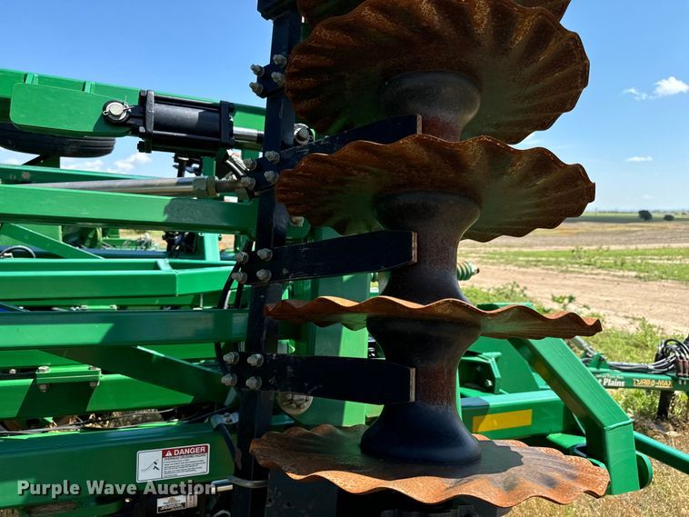 image for item MU9830 2015 Great Plains 1800 Turbo Max vertical tillage
