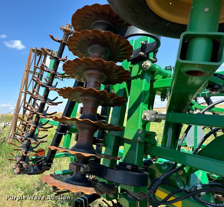 image for item MU9830 2015 Great Plains 1800 Turbo Max vertical tillage