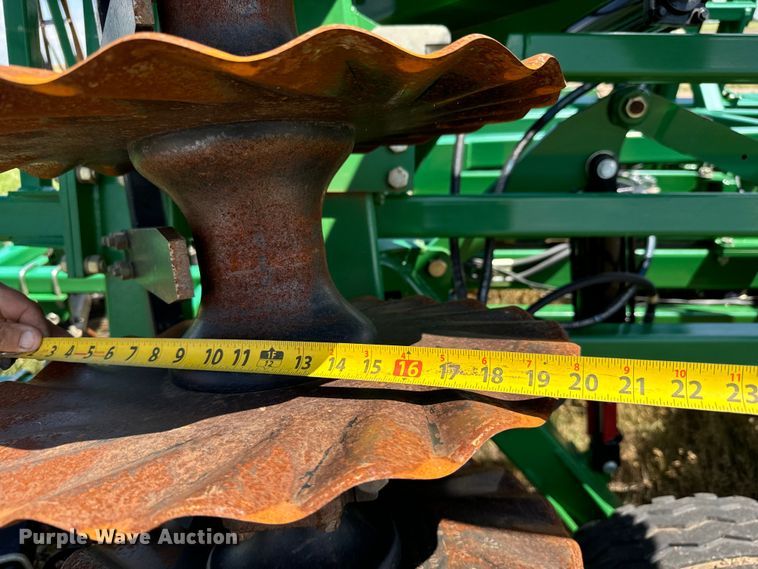 image for item MU9830 2015 Great Plains 1800 Turbo Max vertical tillage