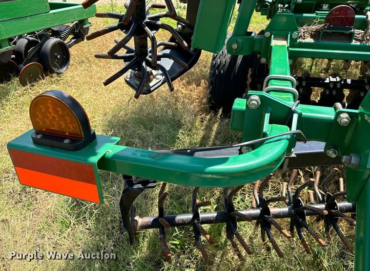 image for item MU9830 2015 Great Plains 1800 Turbo Max vertical tillage