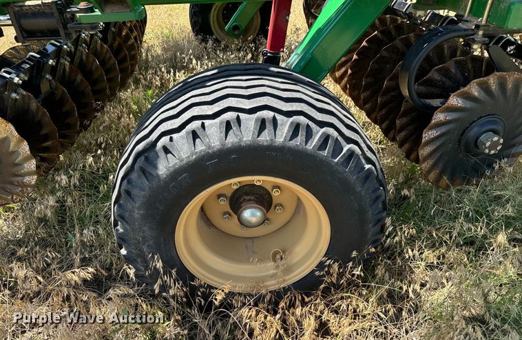 image for item MU9830 2015 Great Plains 1800 Turbo Max vertical tillage