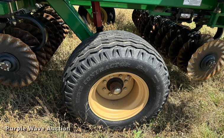 image for item MU9830 2015 Great Plains 1800 Turbo Max vertical tillage