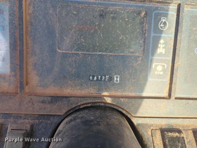 image for item NG9886 1993 Ford Versatile 876 4WD tractor