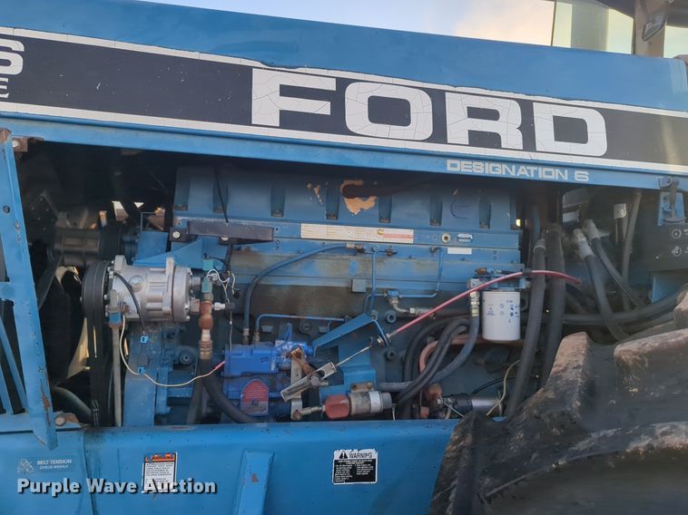 image for item NG9886 1993 Ford Versatile 876 4WD tractor
