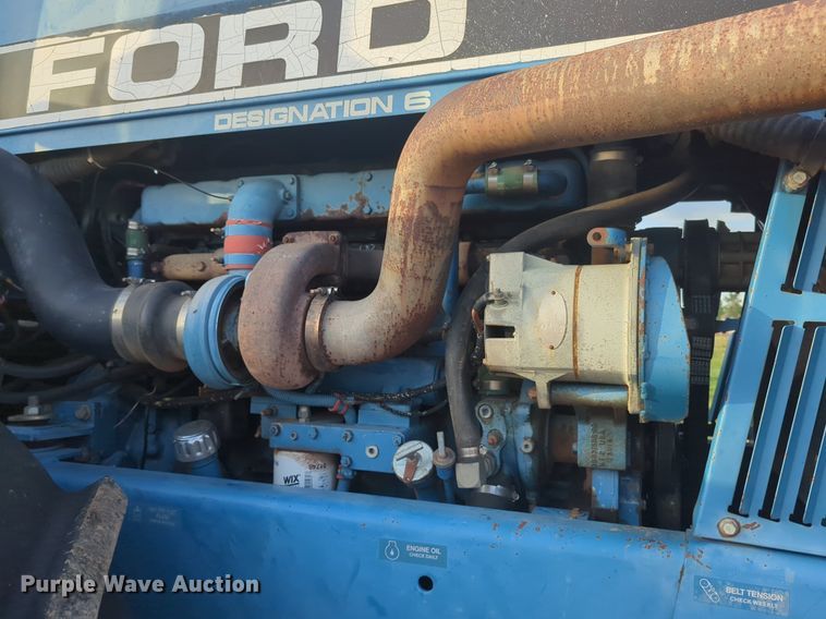 image for item NG9886 1993 Ford Versatile 876 4WD tractor