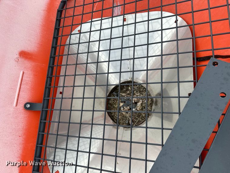 image for item NL9958 Kubota VS400 spreader 