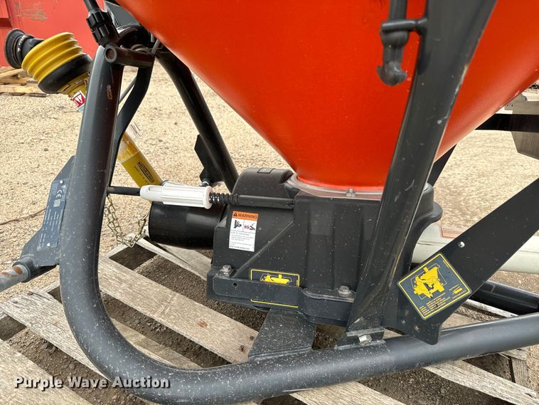 image for item NL9958 Kubota VS400 spreader 