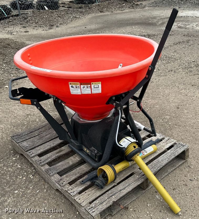 image for item NL9959 2016 Kubota VS220 spreader 